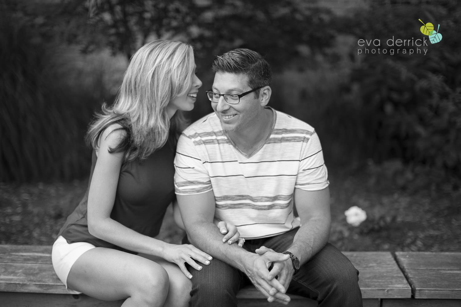 Niagara-on-the-Lake-Engagement-Photographer-Engagement-Session-Shaw-Festival-Samantha-Ken-photography-by-Eva-Derrick-Photography-010.JPG