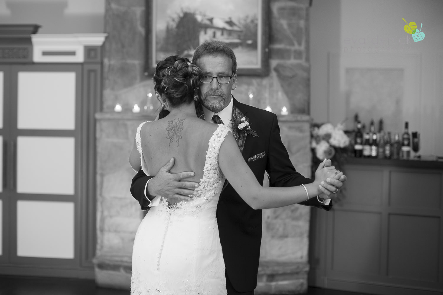 Ancaster-Mill-Weddings-Hamilton-Wedding-Photographer-Ancaster-Wedding-Photographer-photography-by-Eva-Derrick-Photography-045.JPG