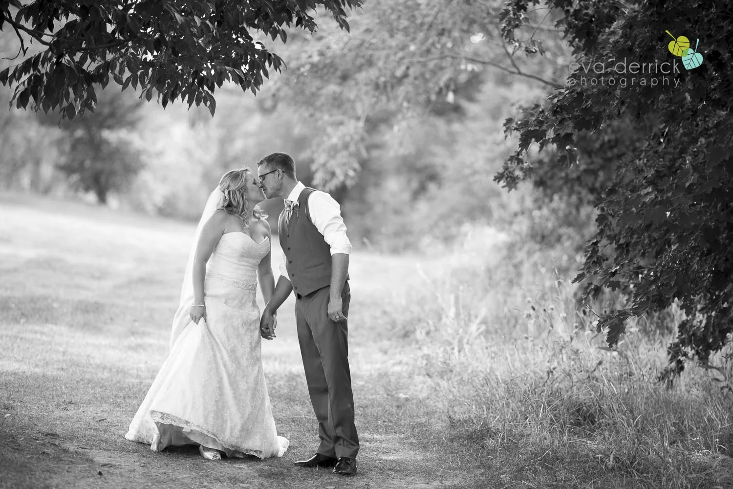 Niagara Wedding Photographers: Willodell Golf Club