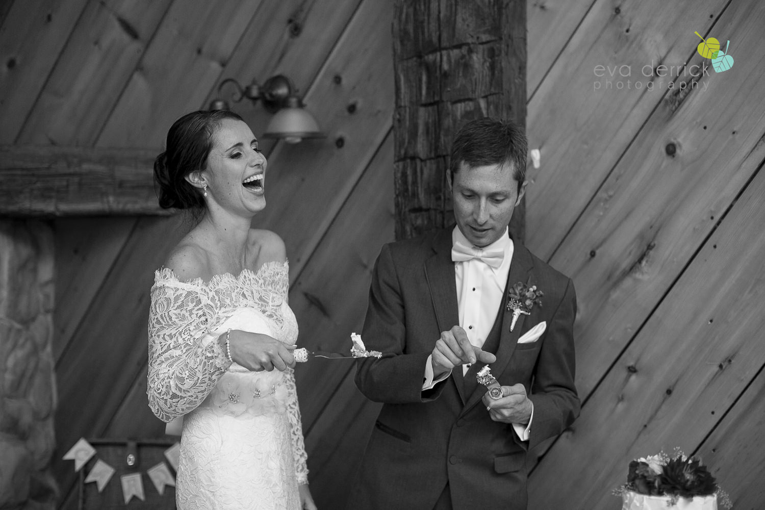 St-Catharines-Wedding-Photographer-Hernder-Estate-Wines-Niagara-Weddings-photography-by-Eva-Derrick-Photography-045.JPG