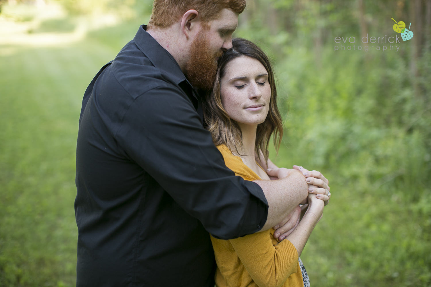 Millgrove-Photographer-Millgrove-Engagement-Session-photography-by-Eva-Derrick-Photography-003.JPG