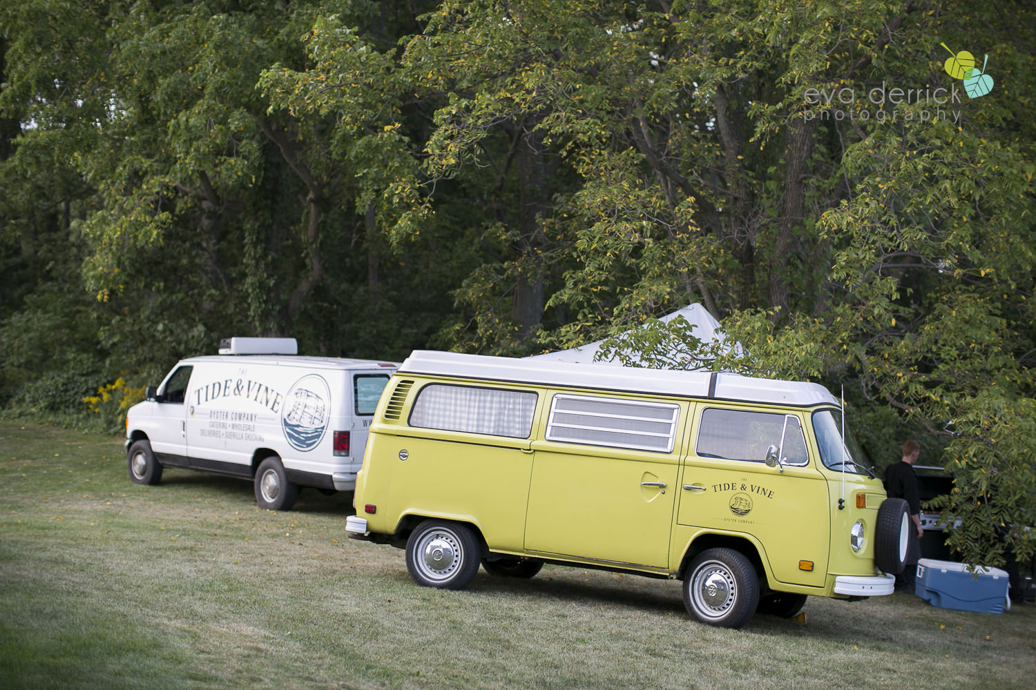 Organized-Crime-Winery-Wedding-Niagara-Wedding-photography-by-Eva-Derrick-Photography-038.JPG