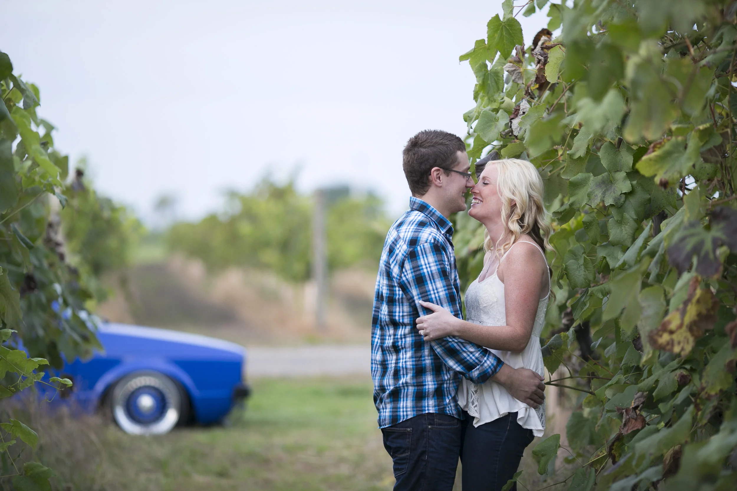 Niagara on the Lake Engagement Photographer