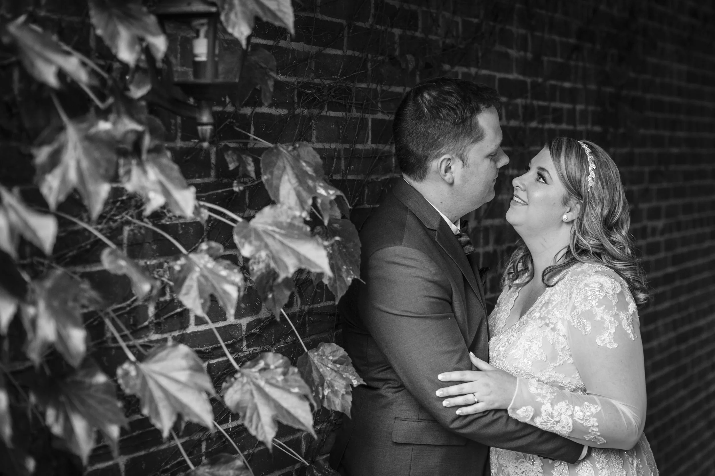 Niagara on the Lake Wedding Photographers: Pillar and Post Inn and Spa