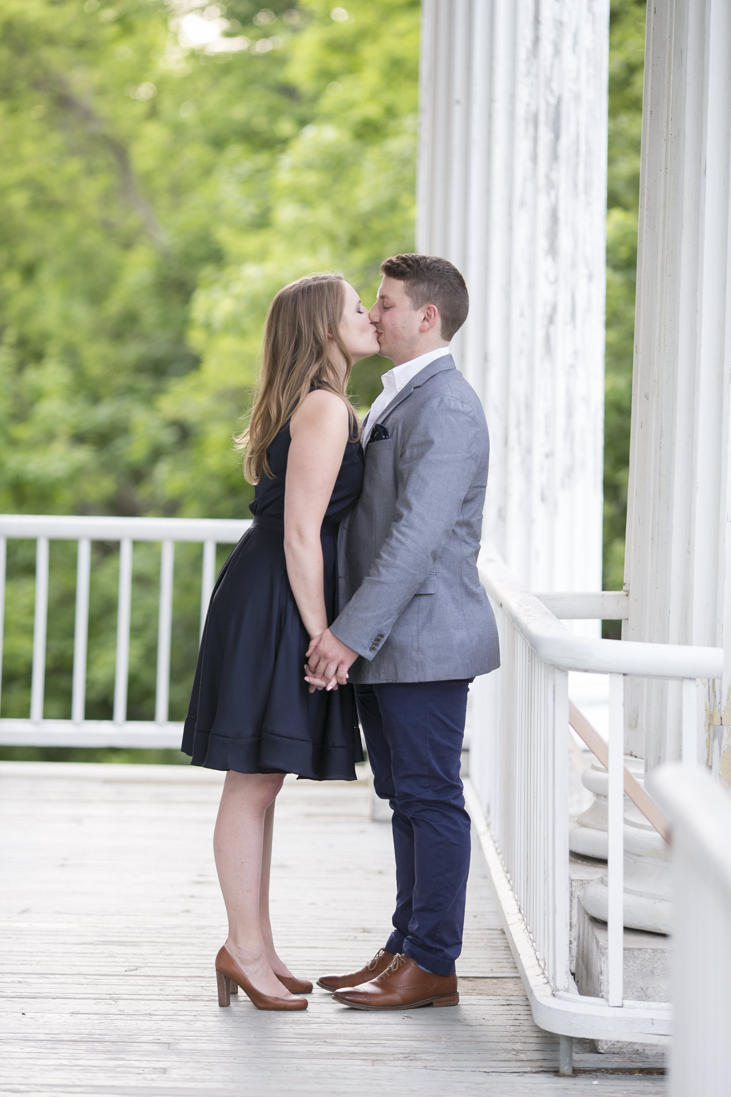 Niagara-on-the-Lake-Summer-Engagement-photos-by-Philosophy-Studios012.JPG