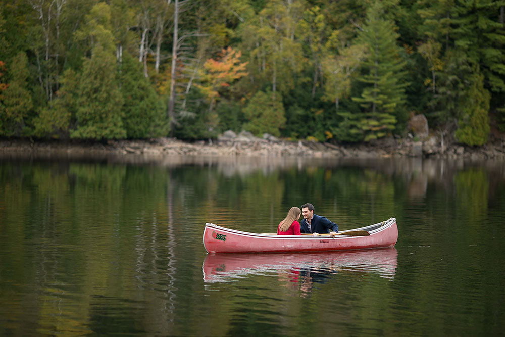 Canoe-engagement-session-Minden-forest-photo-by-philosophy-studios-eva-derrick-photography-010.jpg