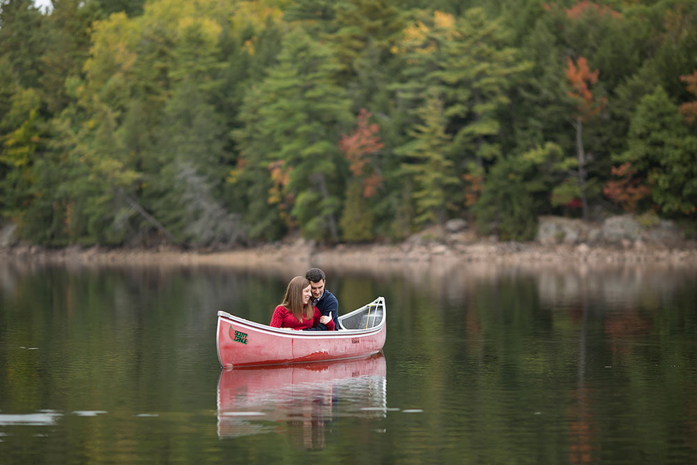 Canoe-engagement-session-Minden-forest-photo-by-philosophy-studios-eva-derrick-photography-015.jpg