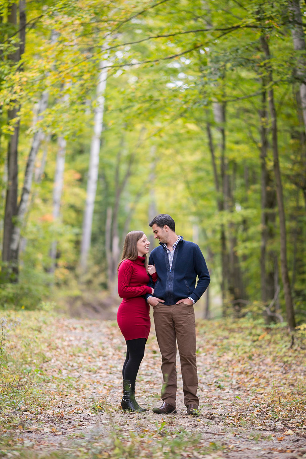 Canoe-engagement-session-Minden-forest-photo-by-philosophy-studios-eva-derrick-photography-023.jpg