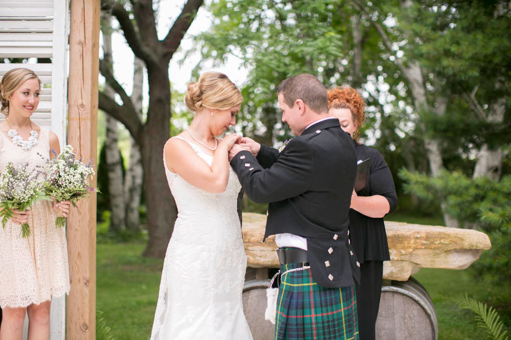 Honsberger-Estate-wedding-barn-wedding-Inn-on-the-Twenty-Niagara-wedding-photographers-Philosophy-Studios-Eva-Derrick-Photography-039.JPG