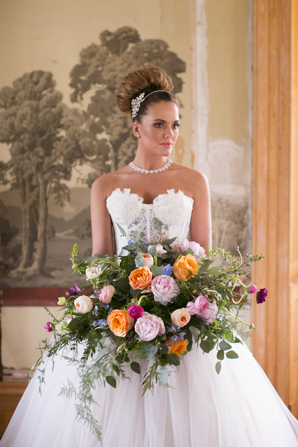 Elegant-Wedding-Magazine-Wedding-Feature-Vintage-Reflections-Editorial-photographers-Willowbank-Estate-photo-by-eva-derrick-photography-philosophy-studios-013.JPG