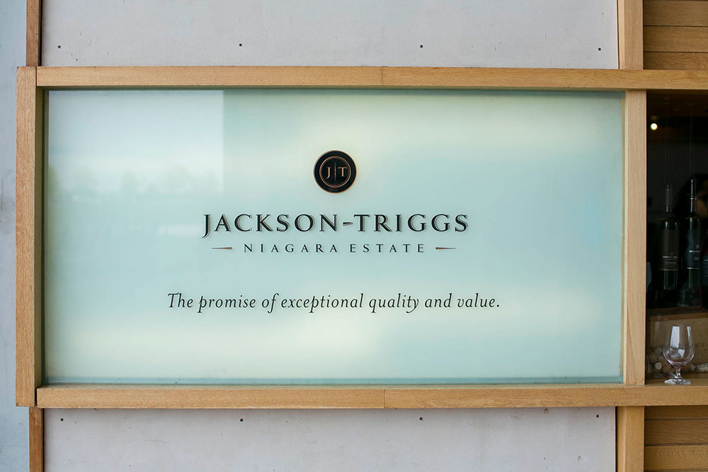 Niagara-on-the-Lake-proposals-Jackson-Triggs-Winery-photo-by-philosophy-studios-028.JPG