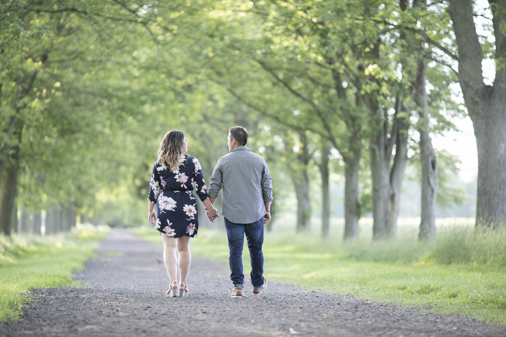 Niagara-on-the-Lae-Engagement-Session-photo-by-Philosophy-Studios-0001.JPG