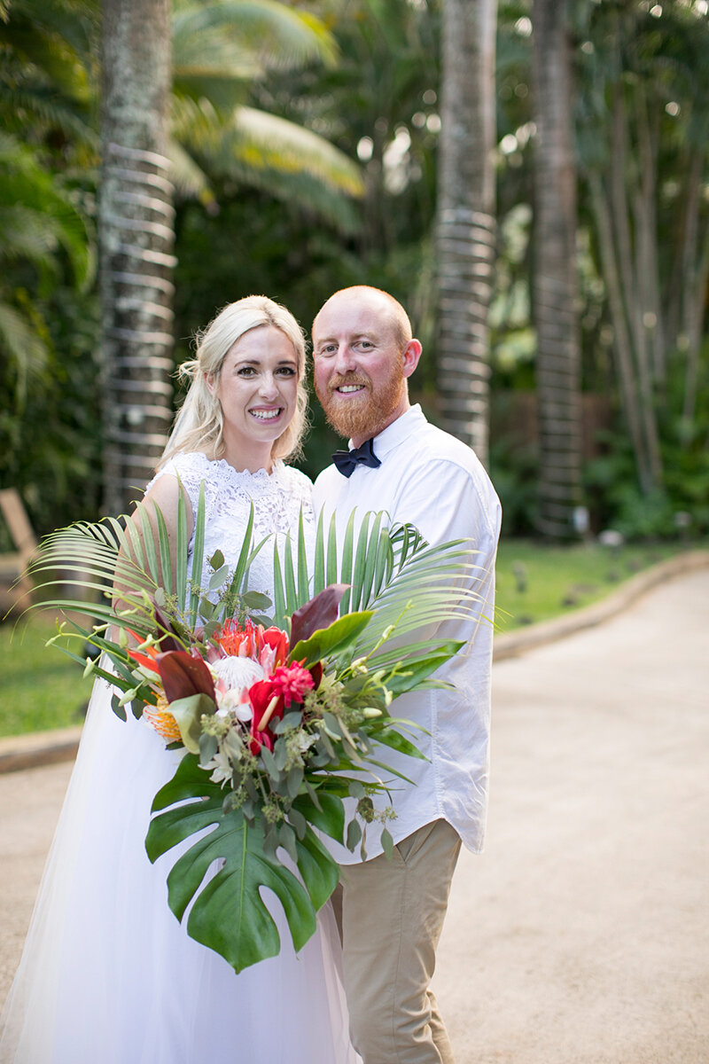 Oahu-Hawaii-Wedding-Photographers-Destination-Wedding-Photographers-photo-by-Philosophy-Studios-0052.JPG
