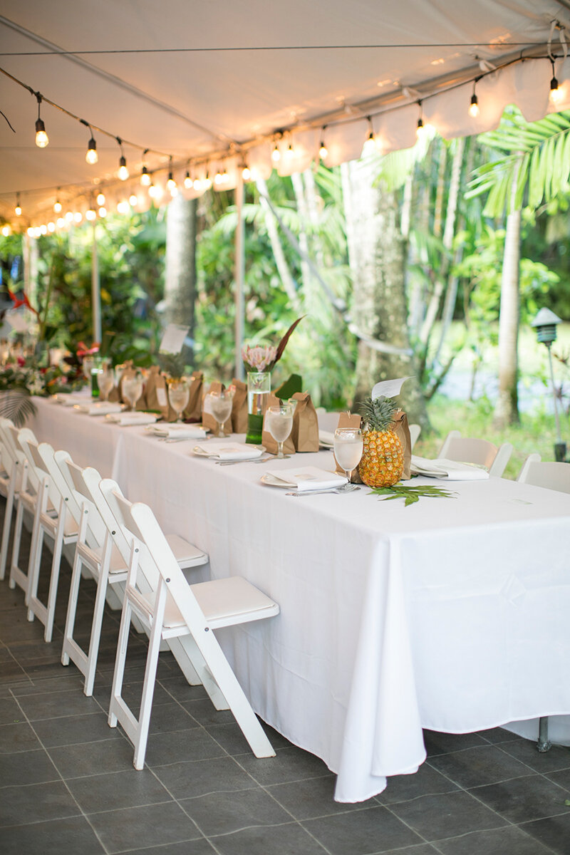 Oahu-Hawaii-Wedding-Photographers-Destination-Wedding-Photographers-photo-by-Philosophy-Studios-0054.JPG