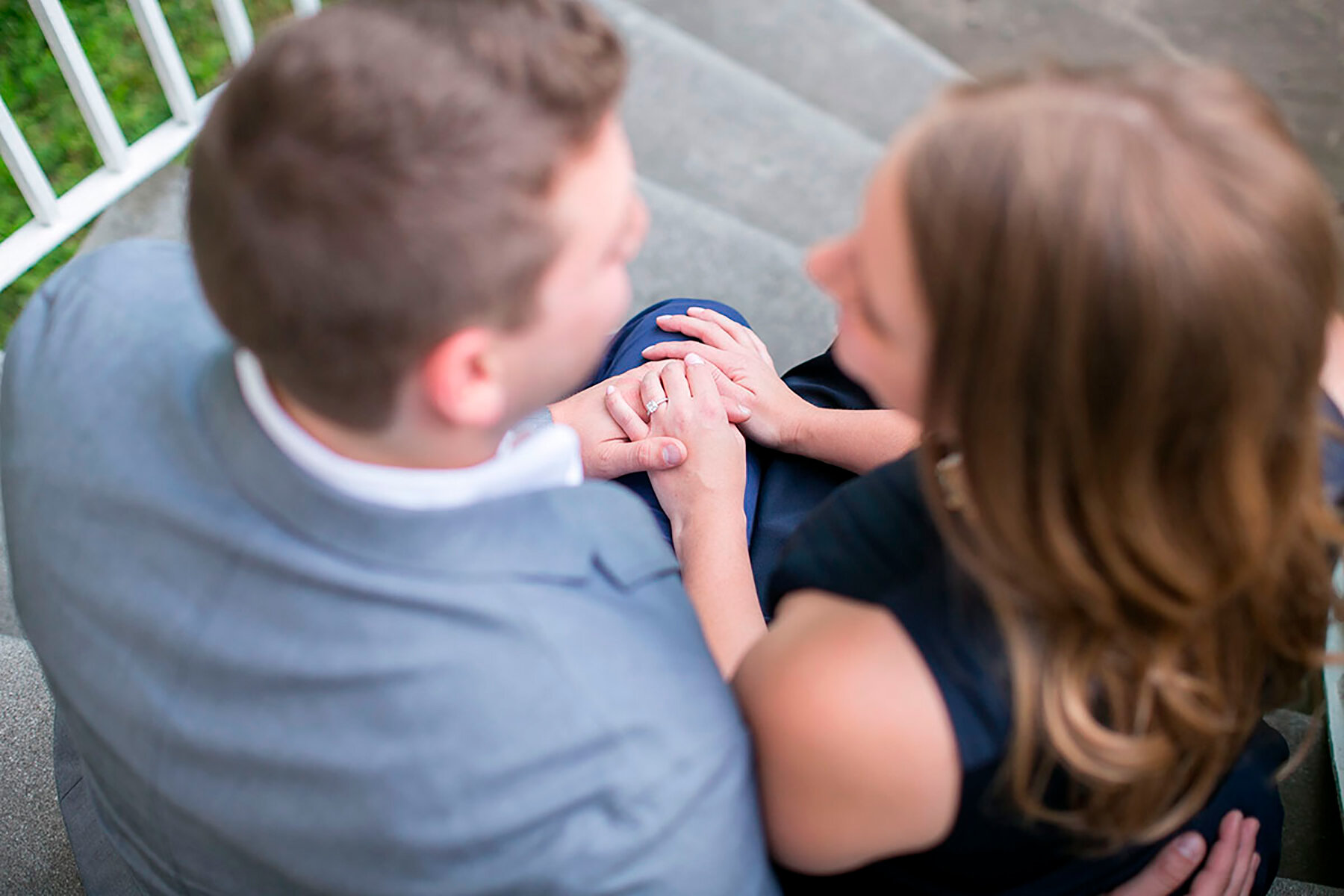 Niagara-on-the-Lake-Summer-Engagement-photos-by-Philosophy-Studios-002.jpg