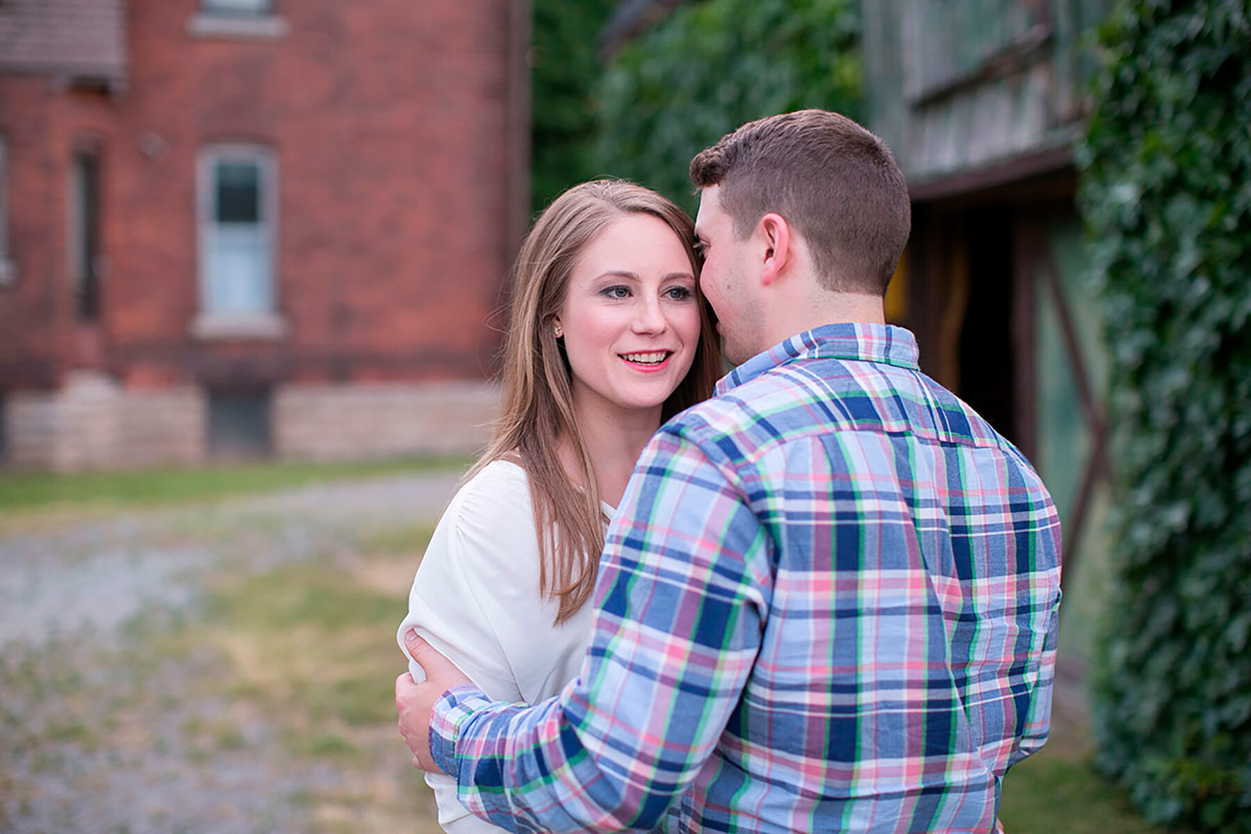 Niagara-on-the-Lake-Summer-Engagement-photos-by-Philosophy-Studios-019.jpg