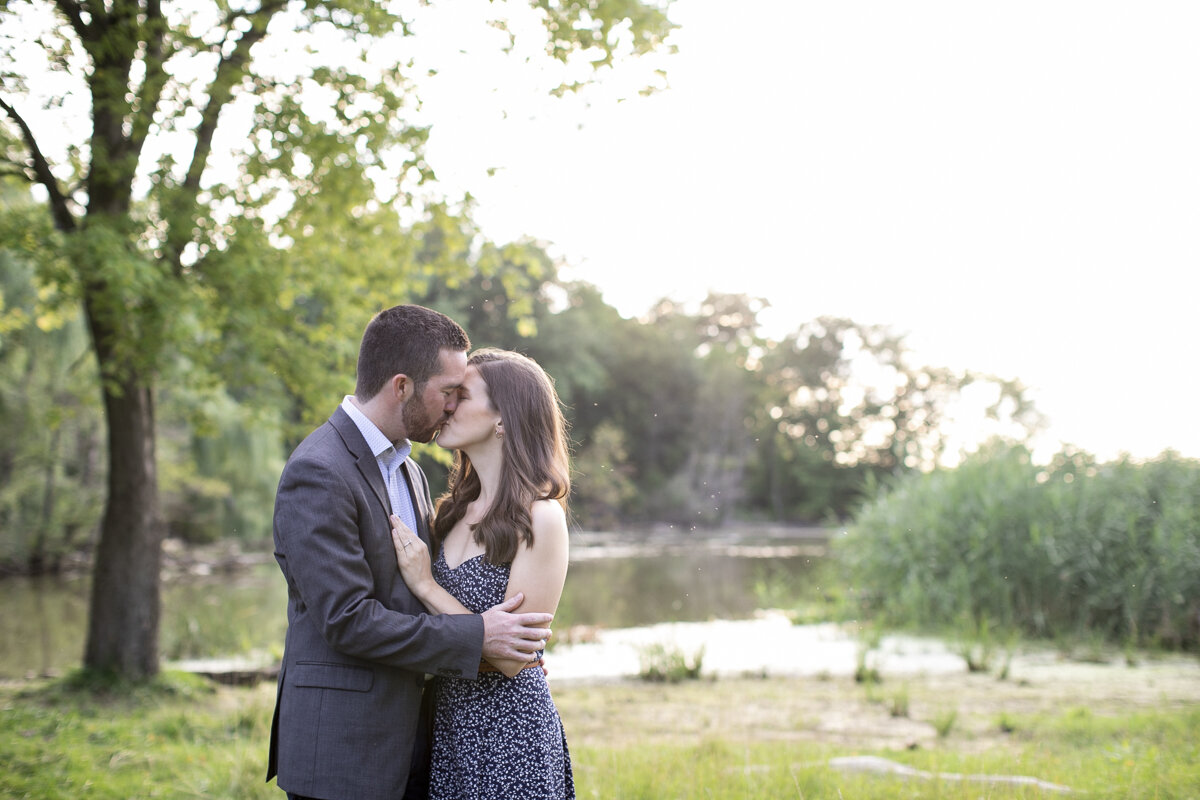 summer-engagement-session-niagara-destination-photographers-philosophy-studios-0003.JPG