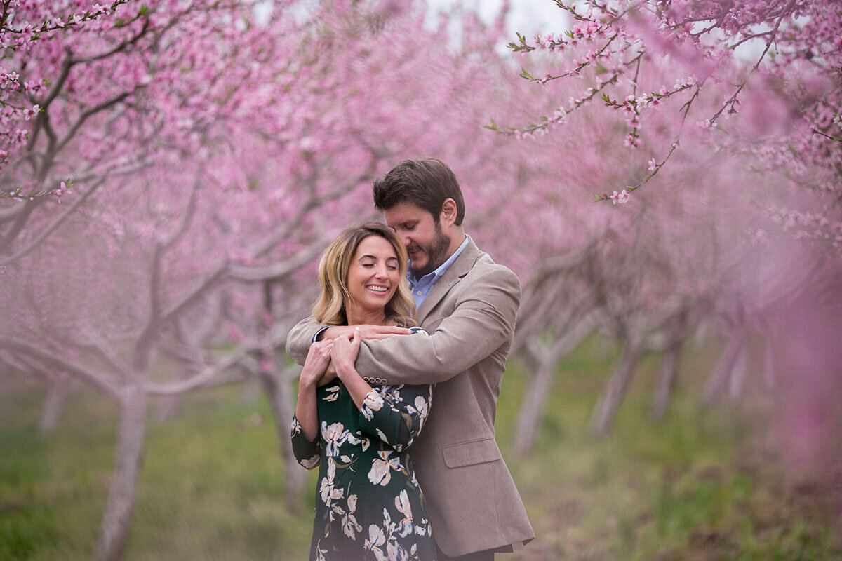 Cherry-Blossoms-Niagara-Engagement-Session-photo-by-Philosophy-Studios-096.jpg