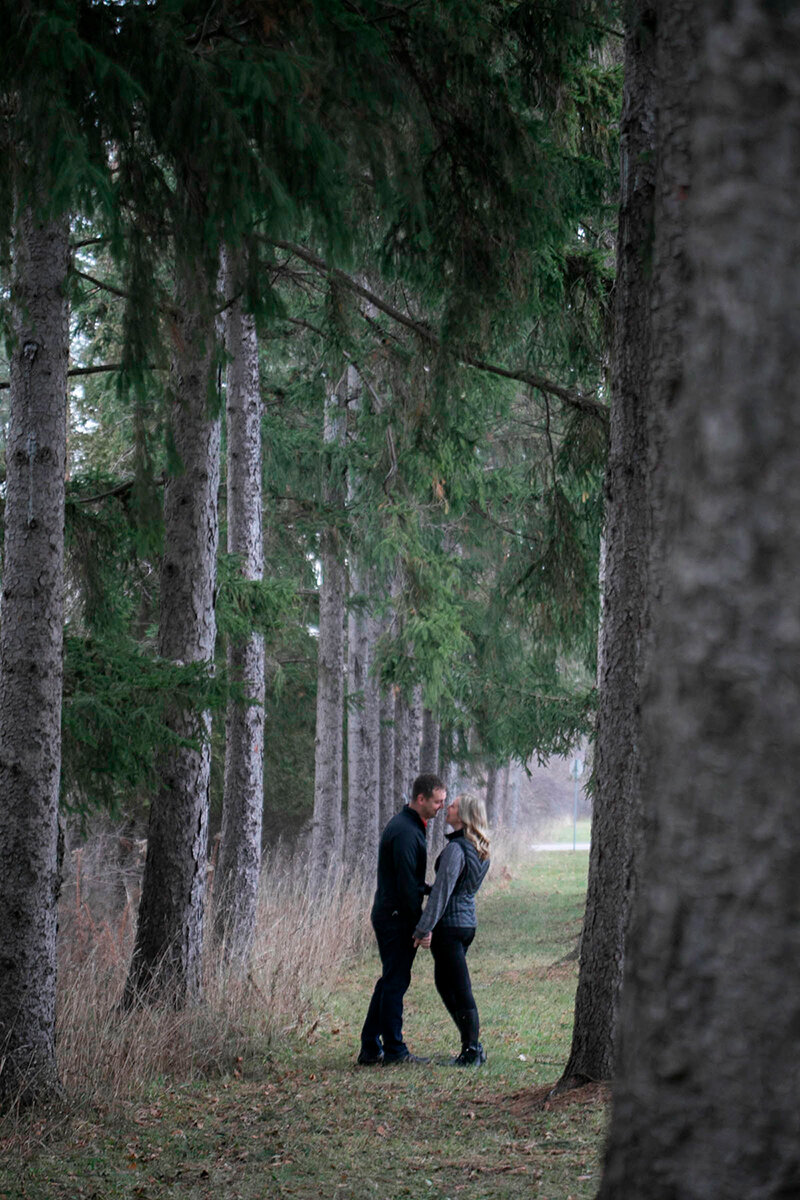 Niagara-Winter-Engagement-Session-School-of-Horticulture-photos-by-Philosophy-Studios-0001.JPG