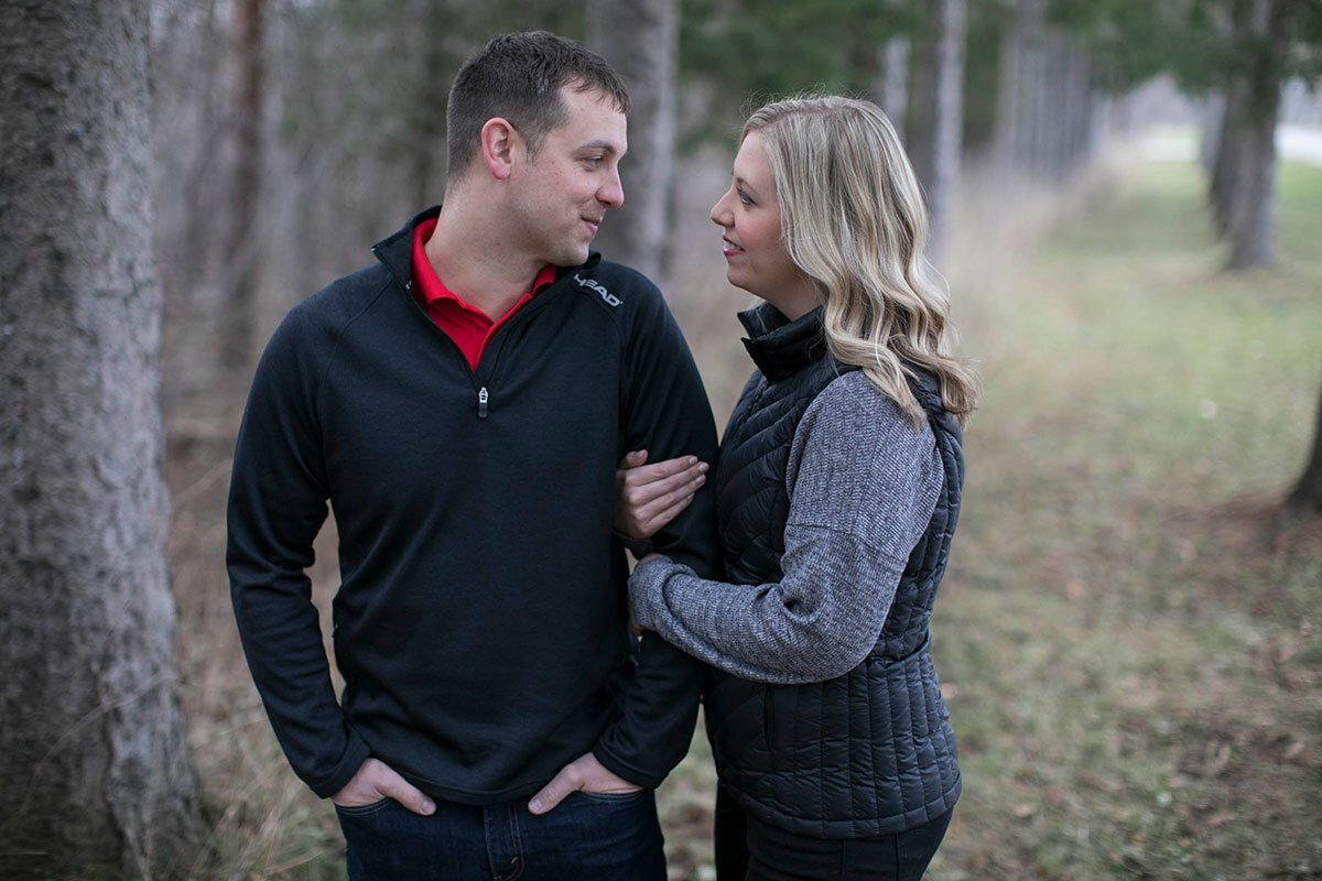 Niagara-Winter-Engagement-Session-School-of-Horticulture-photos-by-Philosophy-Studios-0003.JPG