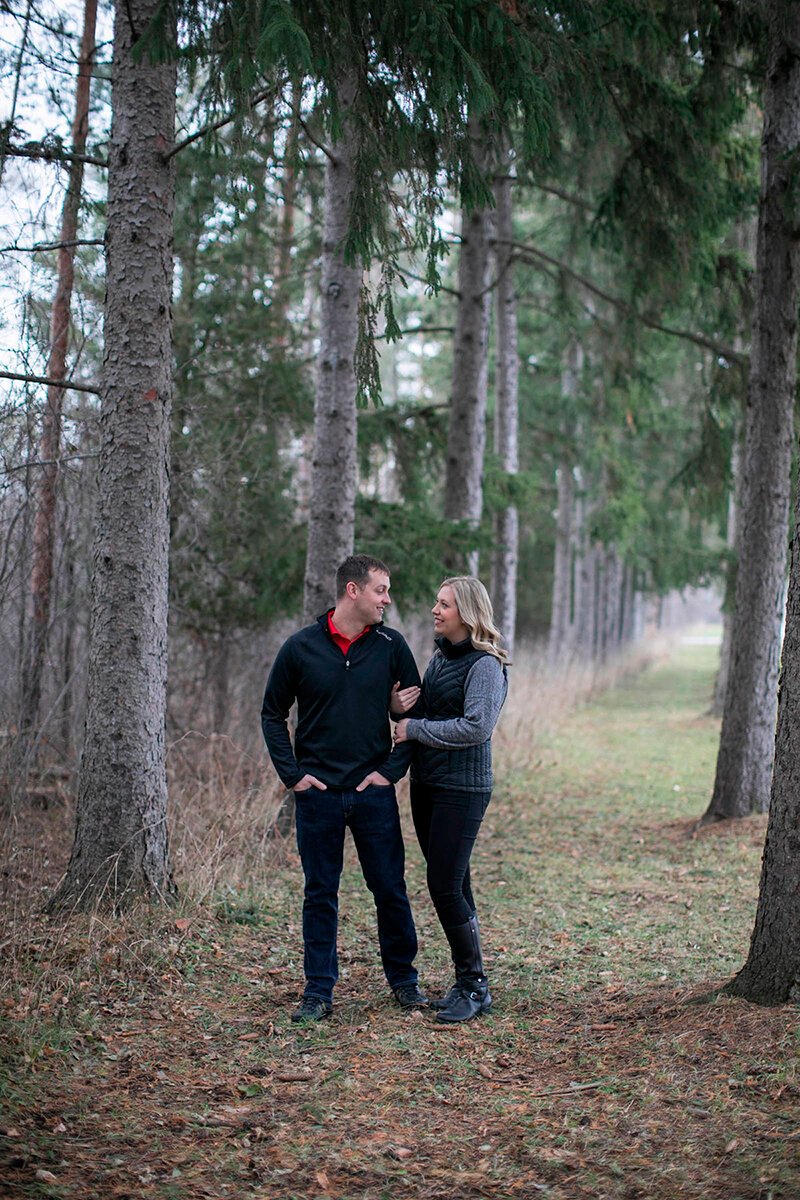 Niagara-Winter-Engagement-Session-School-of-Horticulture-photos-by-Philosophy-Studios-0002.JPG