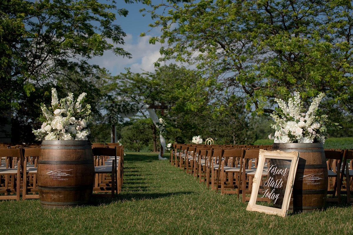 Chateau-Des-Charmes-Weddings-Niagara-on-the-Lake-weddings-photo-by-Philosophy-Studios-039.jpg
