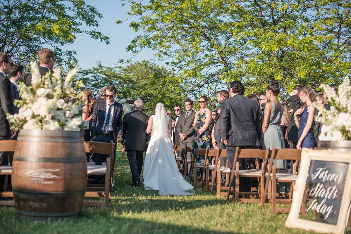 Chateau-Des-Charmes-Weddings-Niagara-on-the-Lake-weddings-photo-by-Philosophy-Studios-043.jpg