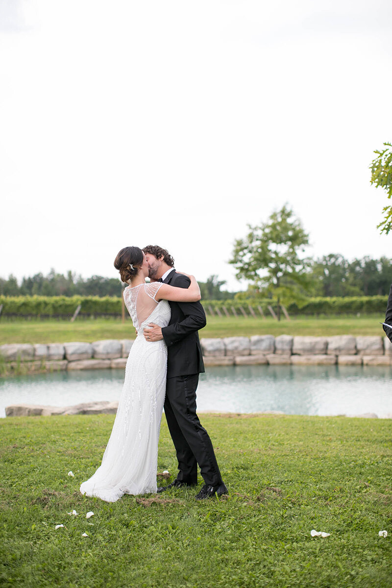 Two-Sisters-Vineyards-Wedding-Niagara-on-the-Lake-photos-by-Philosophy-Studios-0057.JPG