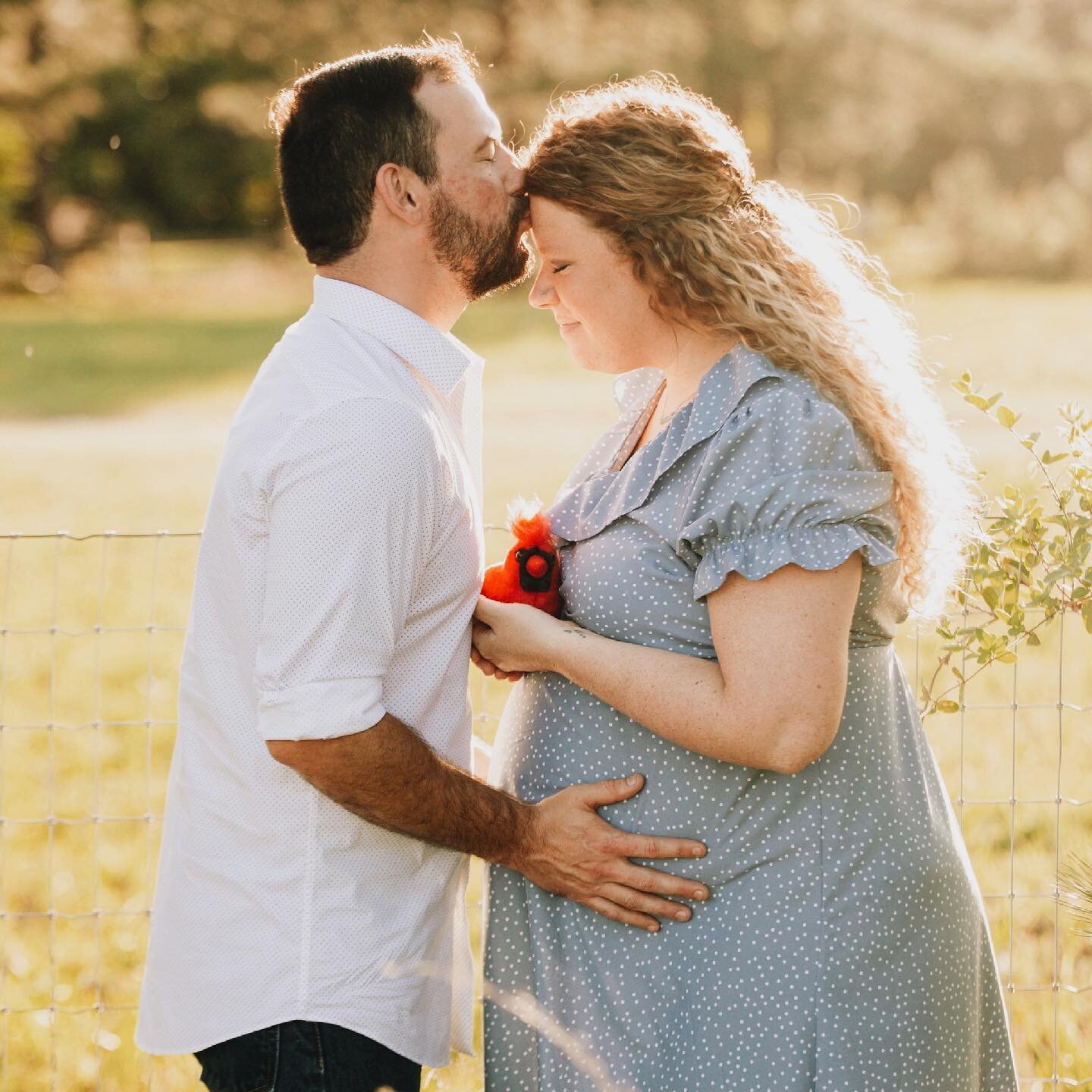 These photos are so near &amp; dear to my heart. Capturing their story &amp; this beautiful season in @c_shill13 &amp; @sshilling4 &lsquo;s lives is so precious and bittersweet as we remember their first son, Knox, &amp; celebrate the arrival of thei