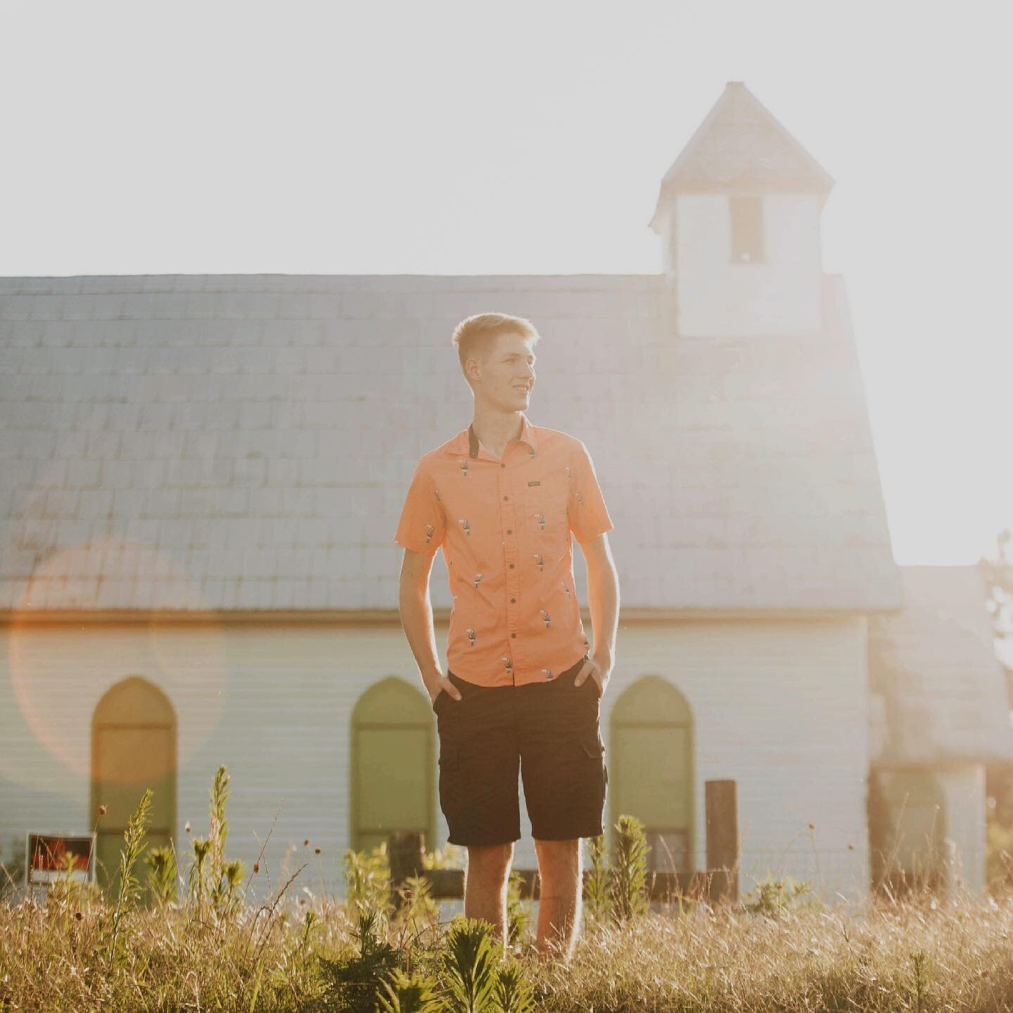 So glad we were able to make Ben&rsquo;s senior pictures happen while he was in town visiting his sister &amp; my dear friend @kraftcabin 🙌