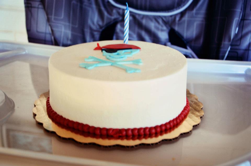 White Cake with Buttercream Frosting and pirate motif