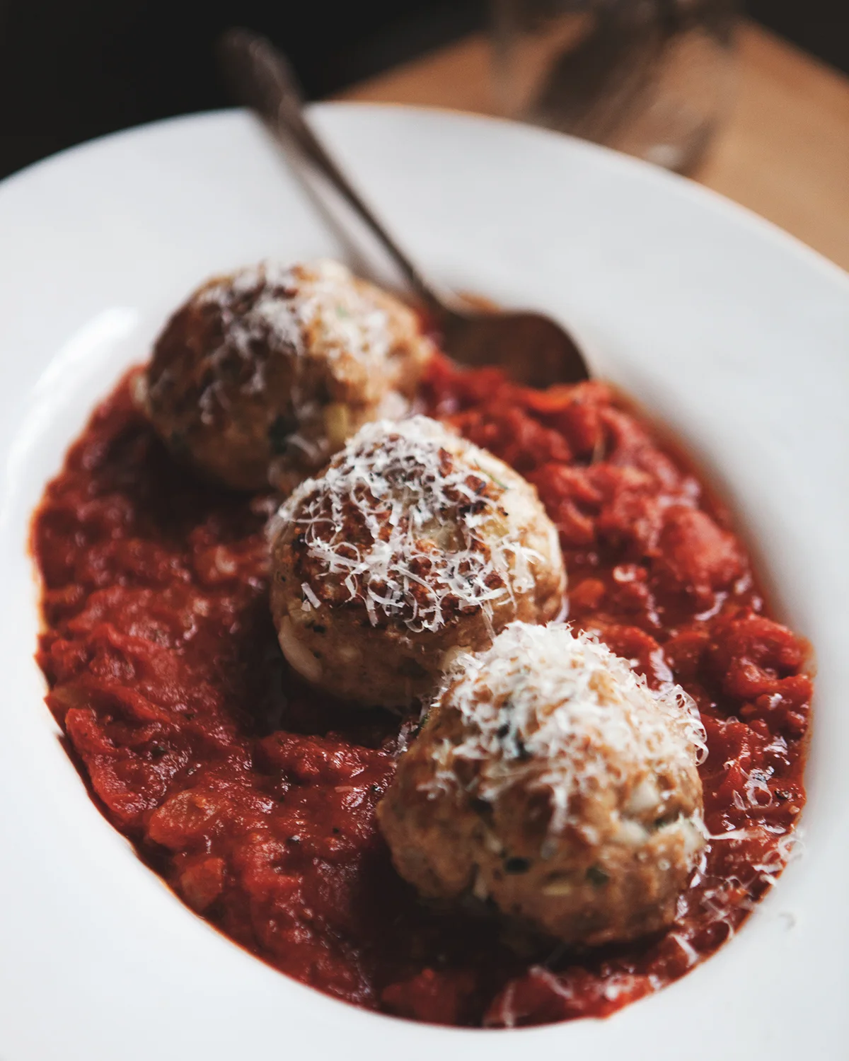 turkey-meatballs-with-rustic-tomato-sauce_03.jpg