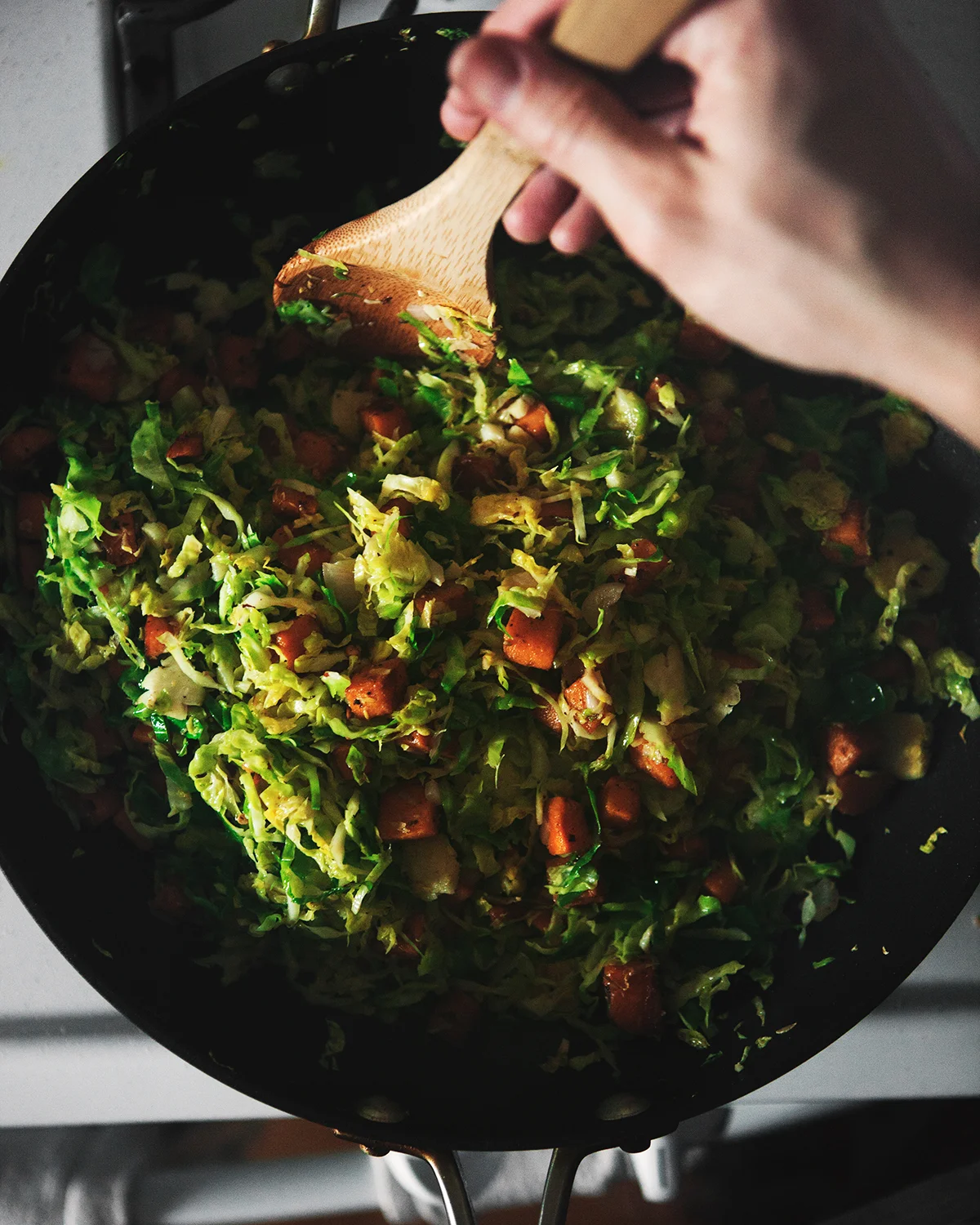 ABHSS_Brown-Butter-Pork-Chops-with-Sweet-Potato-Brussels-Sprouts-Hash-and-Roasted-Sweet-Peppers_0020.jpg