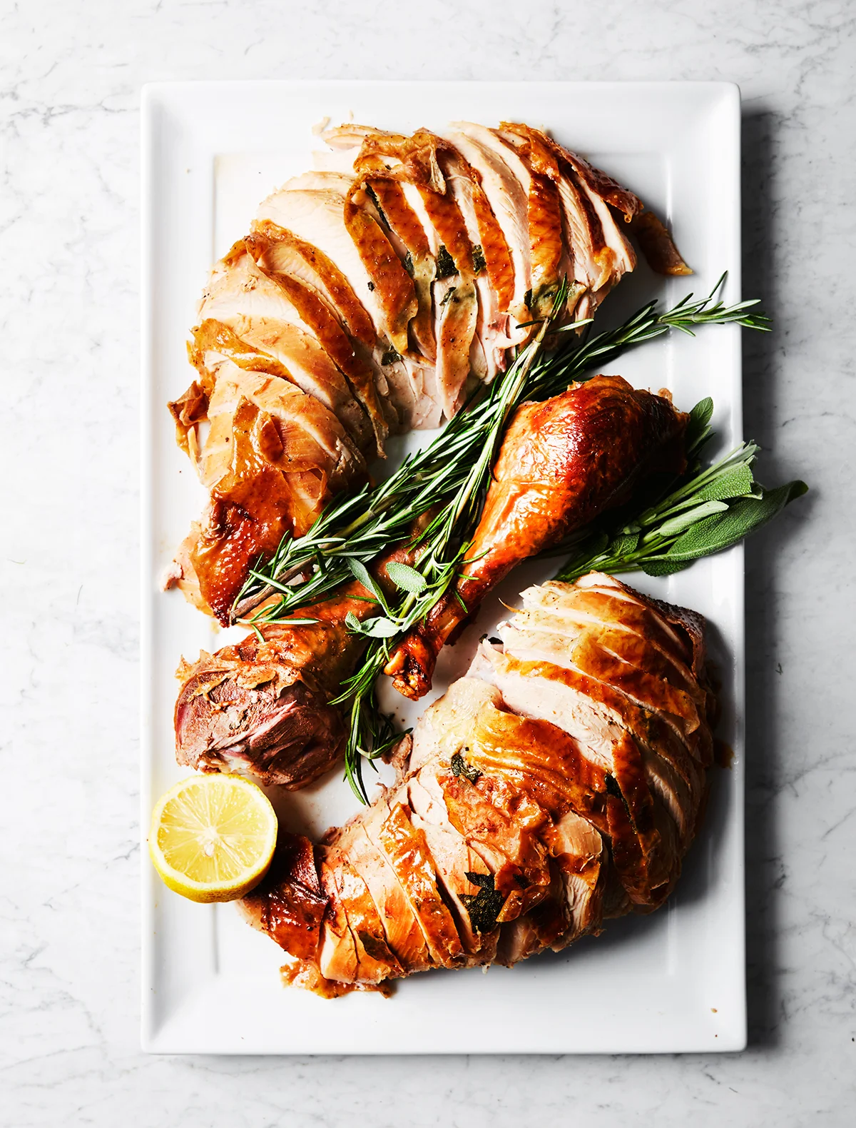 Friendsgiving-2016_turkey-03.jpg