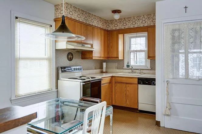 Kitchen_01.jpg