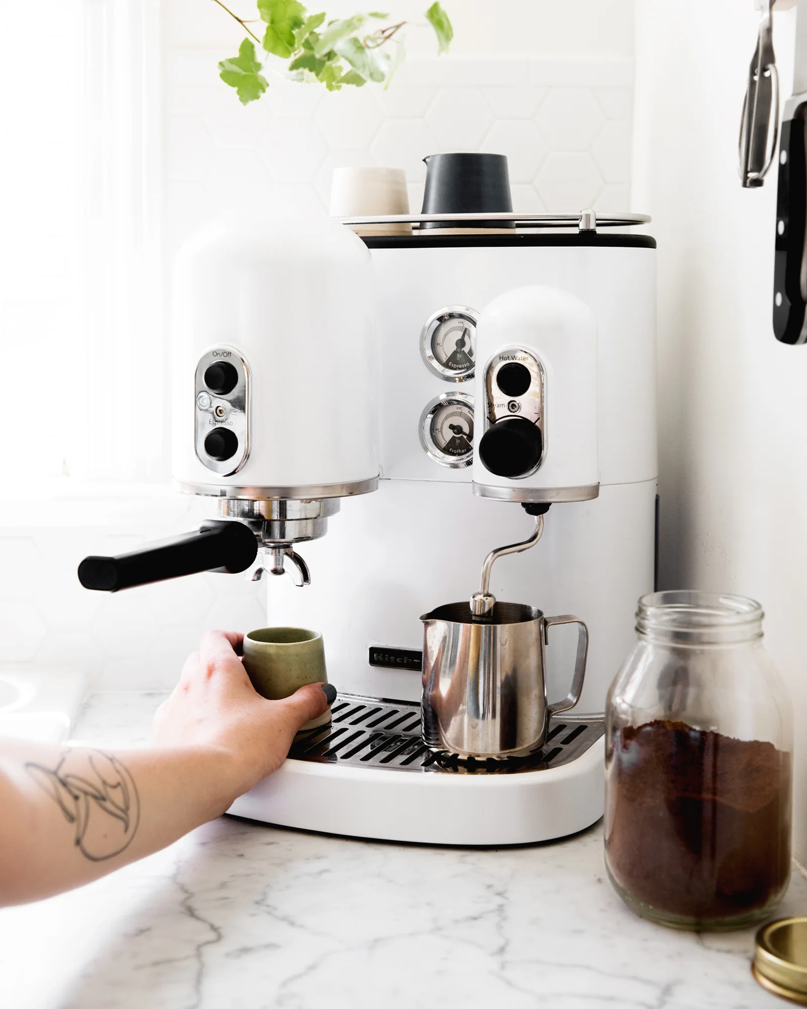 ABHSS_KitchenTour2018_2330.jpg