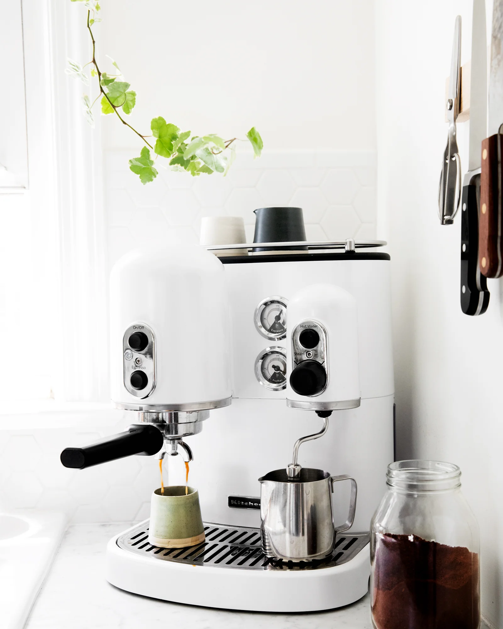 ABHSS_KitchenTour2018_2393.jpg