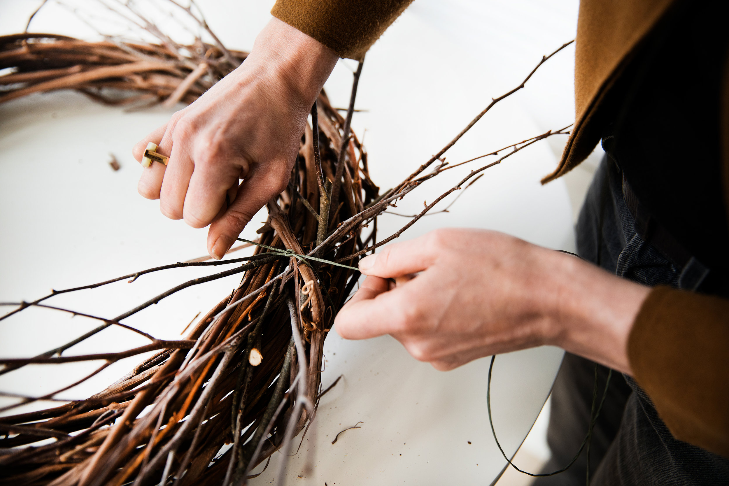 BetterHappier_FeroxStudio_WreathMakingDIY_0441.jpg