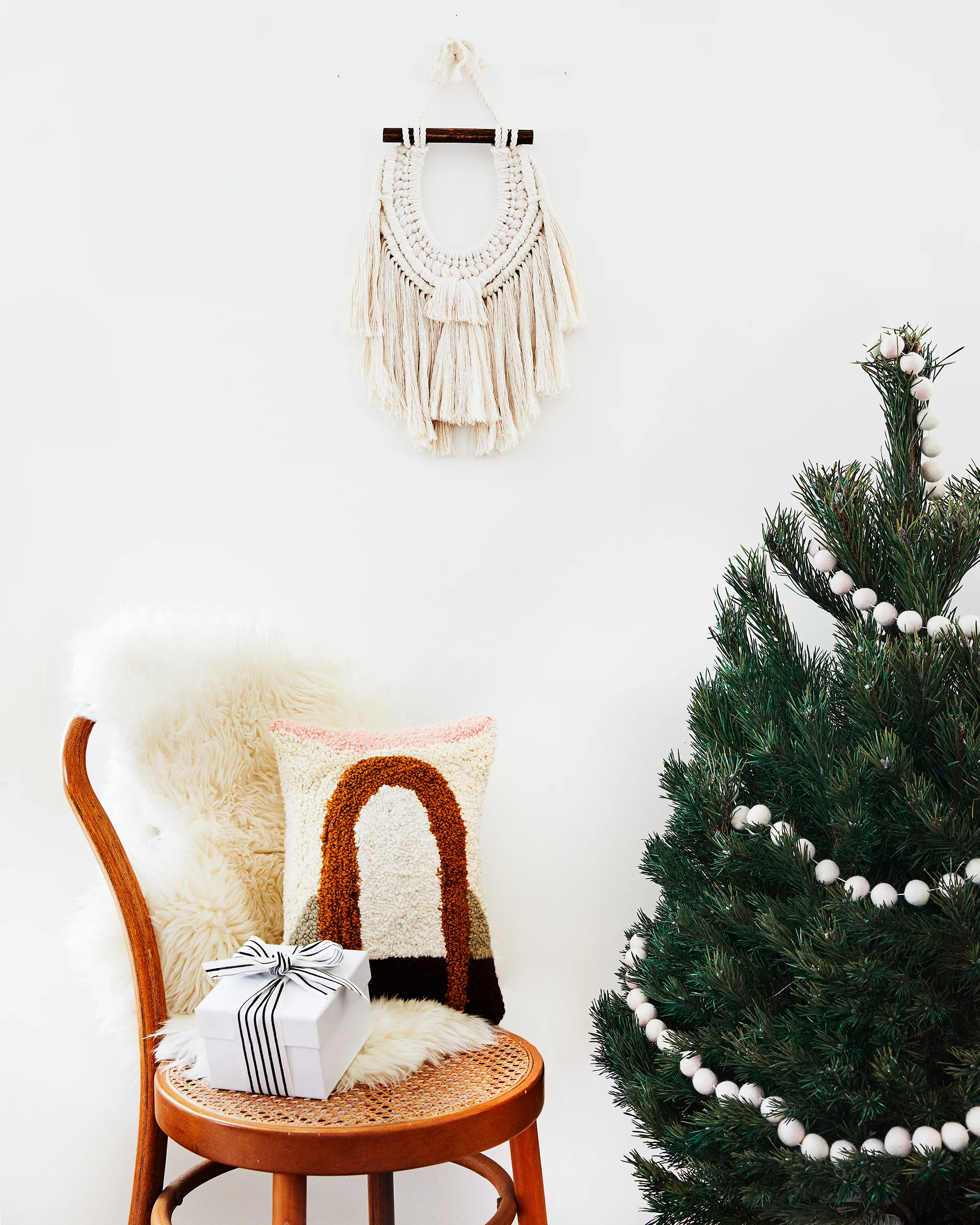 BetterHappierGiftGuide2018_FrayFibers_0279.jpg