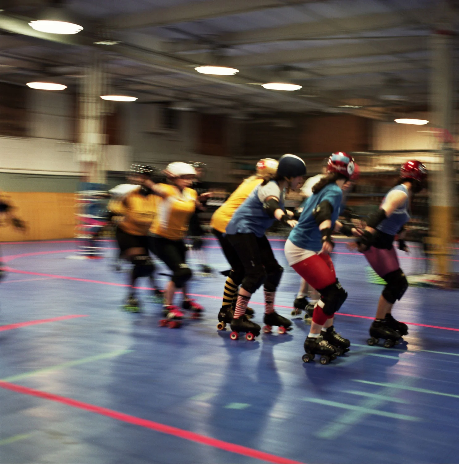 Roller-Girls10.jpg
