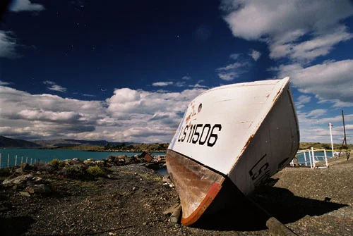 calafate boat.jpg