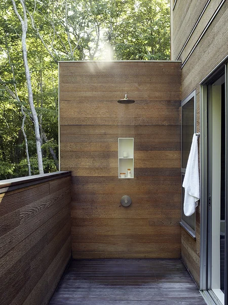 hamptons_outdoor_shower_wood.jpg