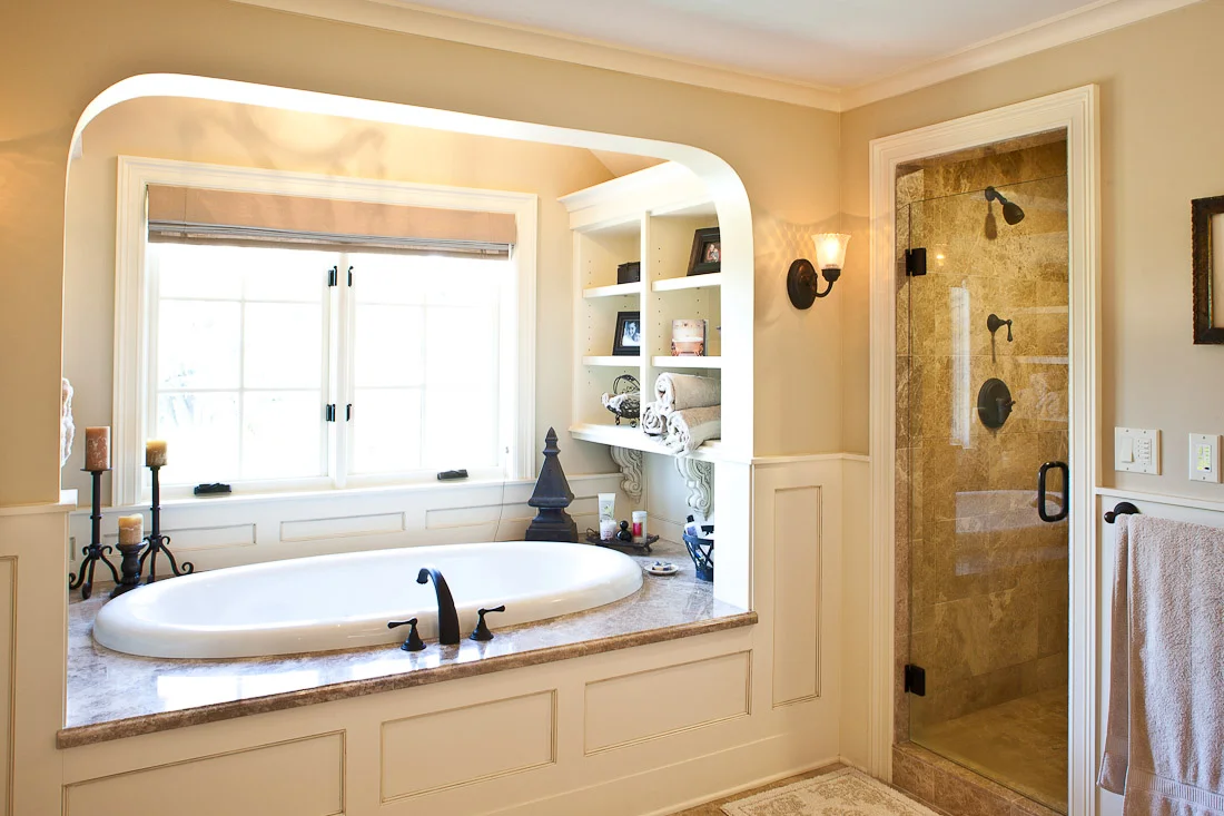 yarrow-point-remodel-bathroom-seattle-paul-moon-design-architecture-2.jpg