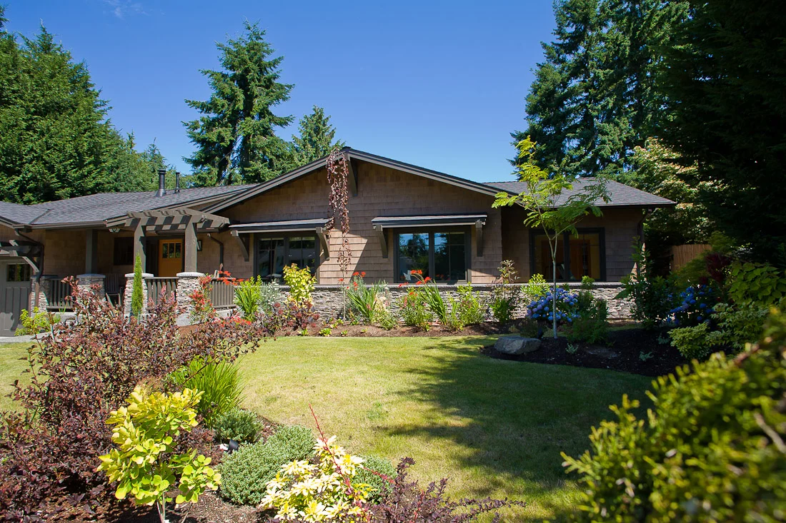 mercer-island-remodel-exterior-front-landscape-architecture-seattle-paul-moon-design-3.jpg