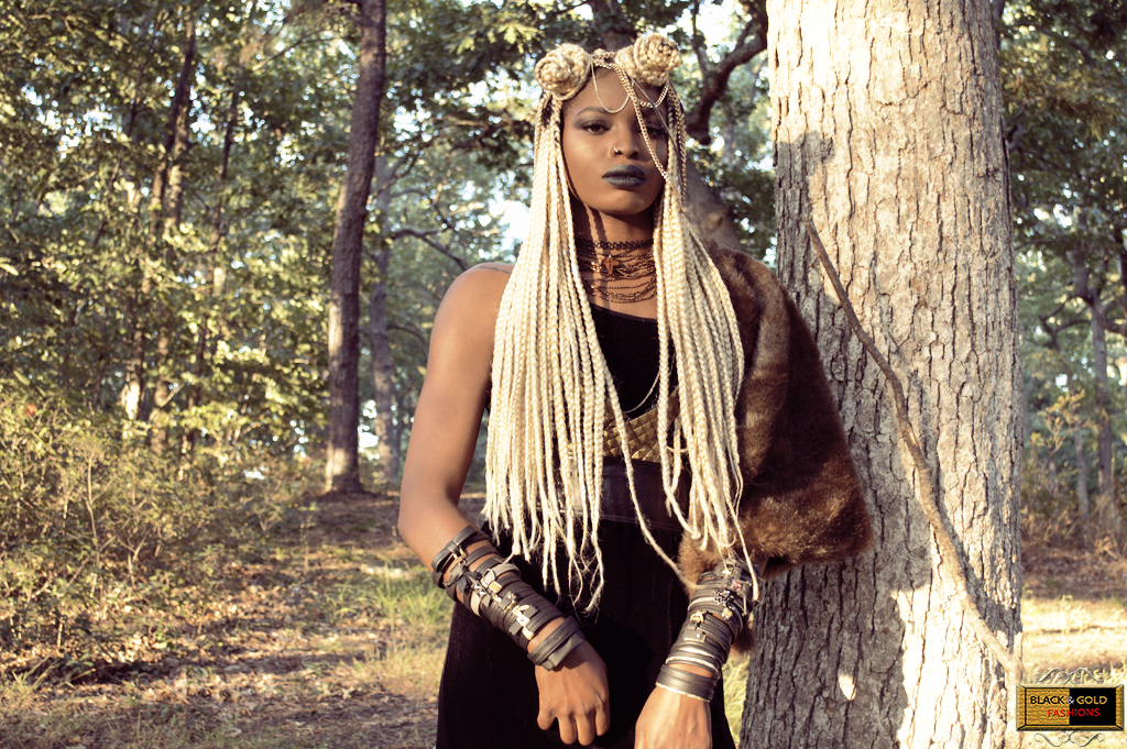 INTO THE WOODS -BLACK & GOLD FASHIONS (JEWELRY) (4).jpg