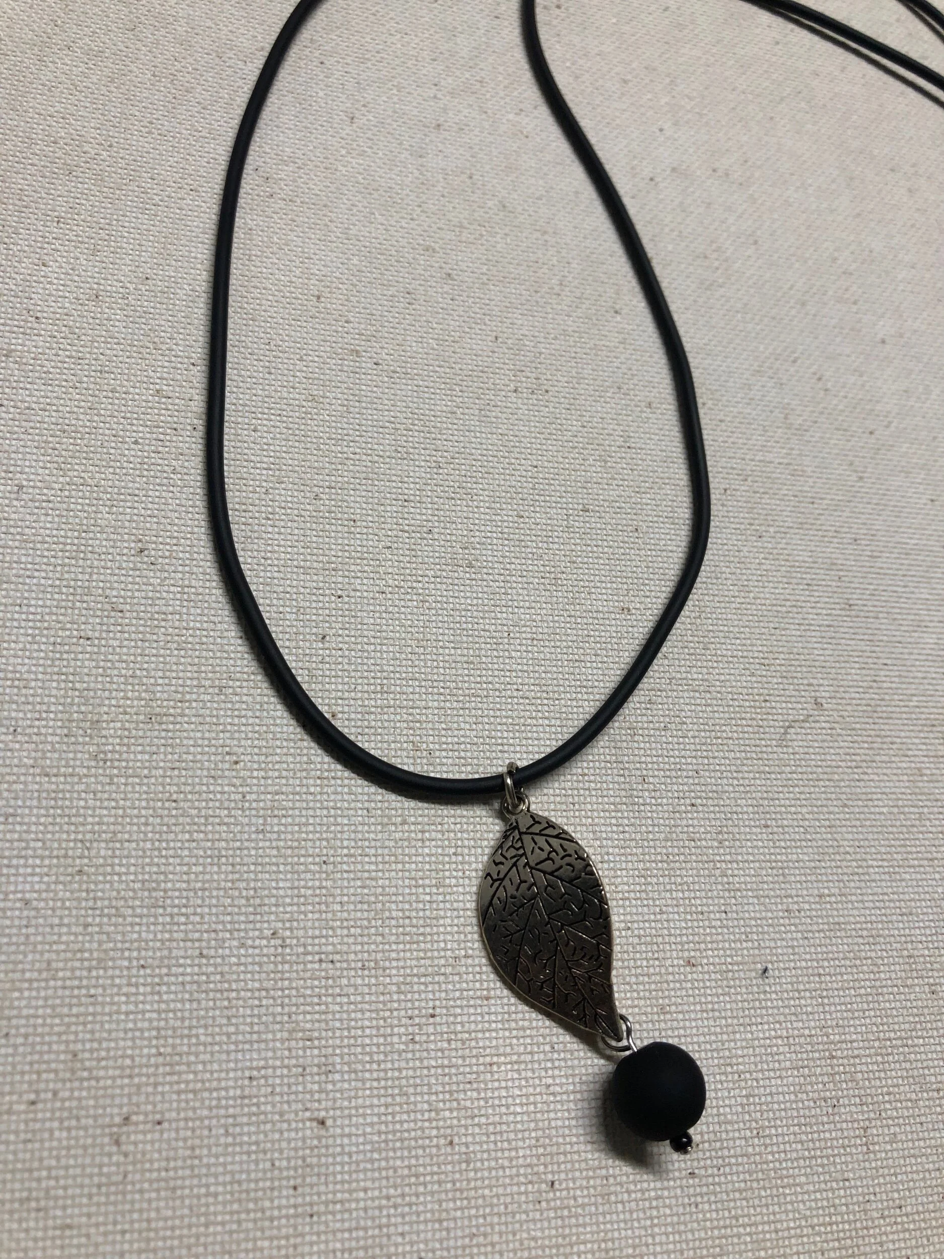 5DD4BB8B-6749-46EC-A222-7560F891F61A