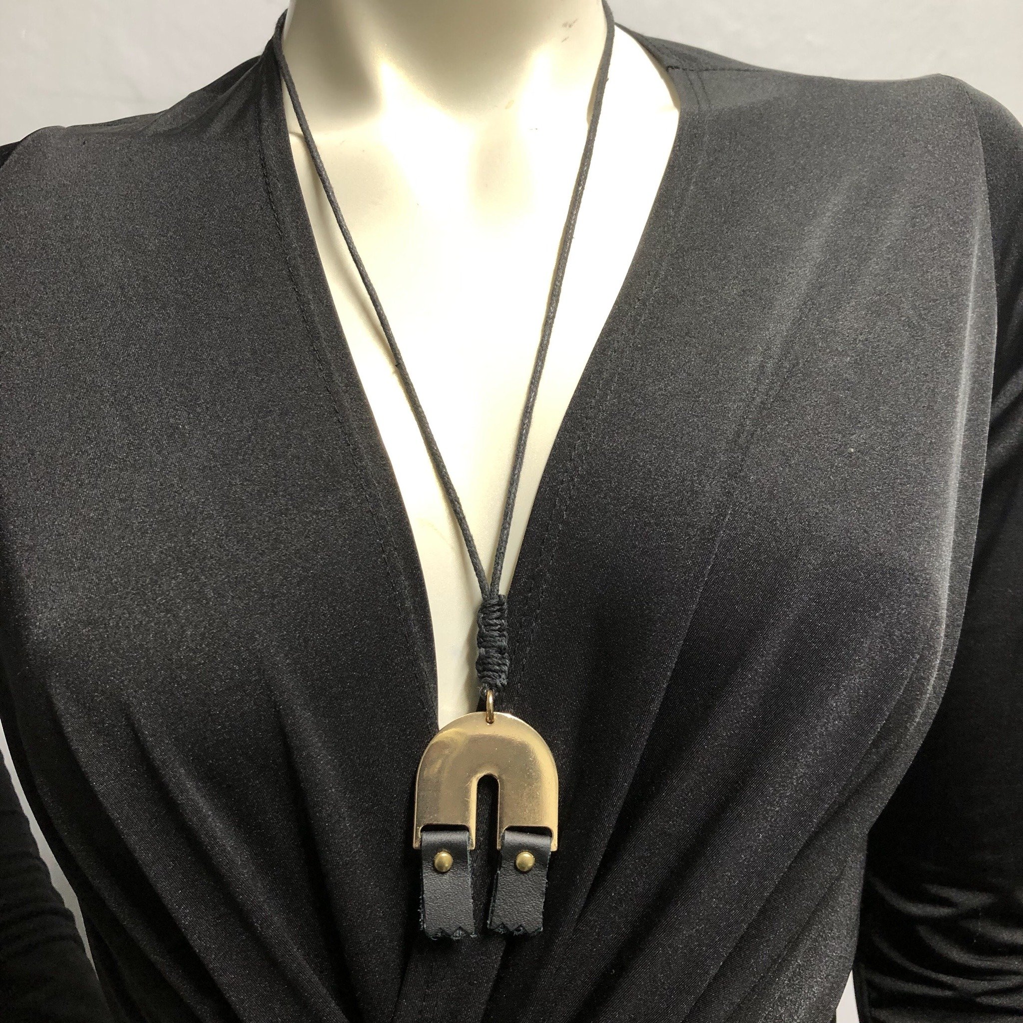 Women's necklace- @blackandgoldfashions (3).jpg