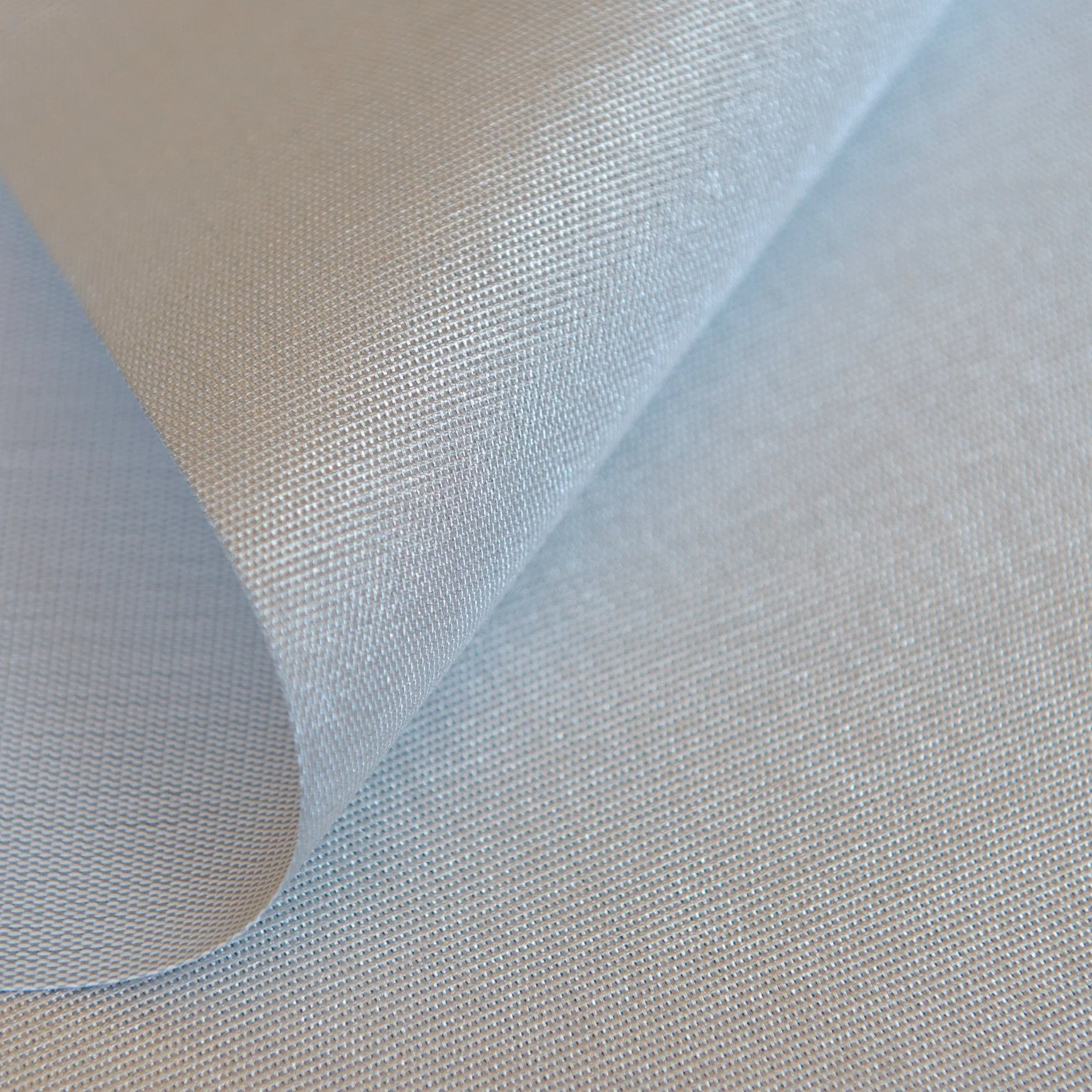 Silverscreen 4 Lt Gray-2.jpg