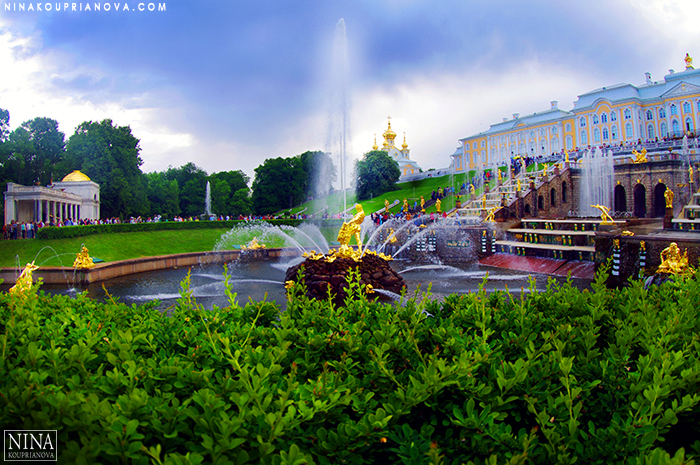 peterhof cascade 700 px with url.jpg