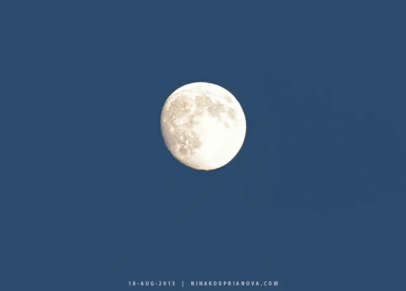moon aug 18 a 800 px url.jpg